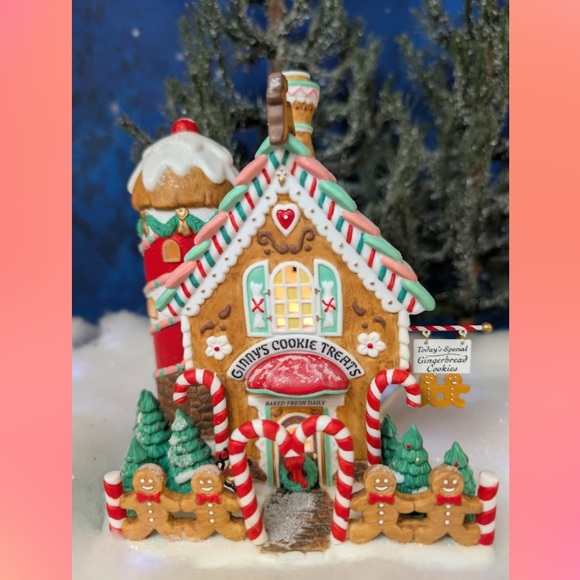 ▪️Department 56 Ginny's Cookie Treats North Pole Christmas Village Light Up - Picture 1 of 10